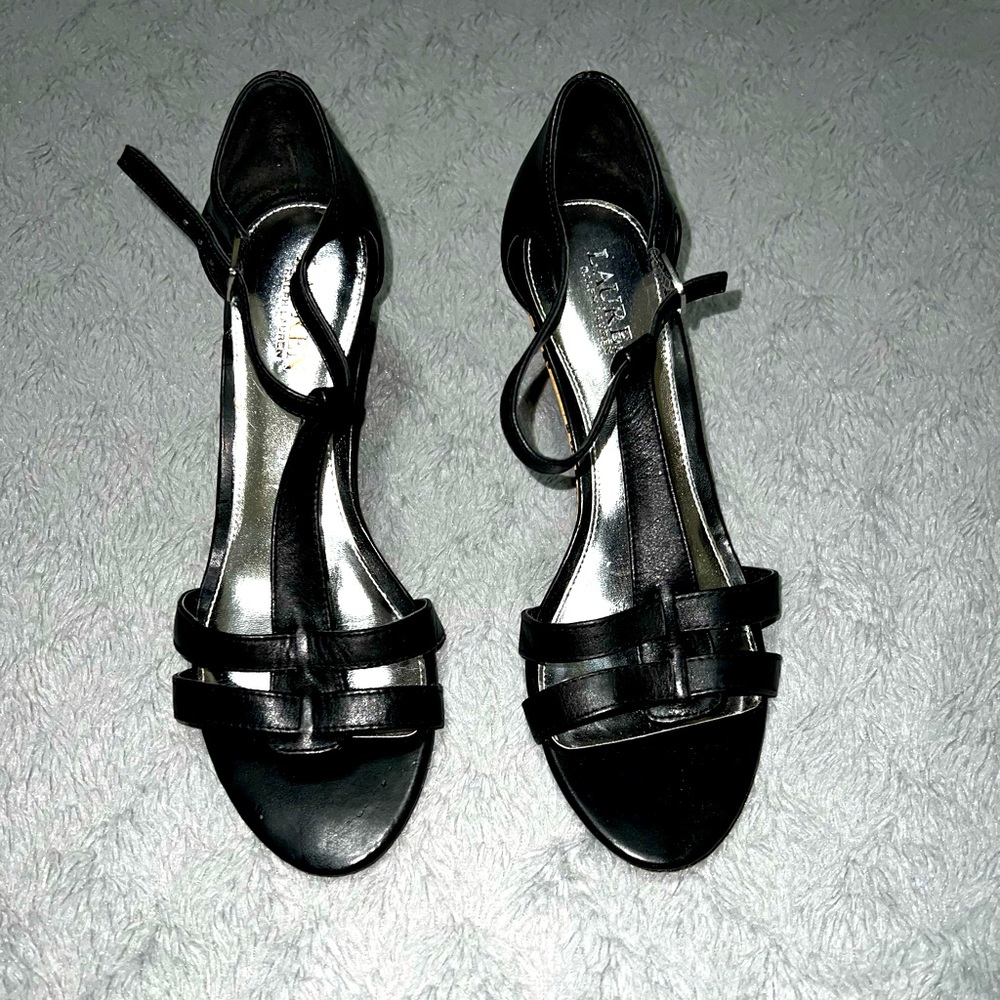 Lauren Ralph Lauren size 9.5 womens shoe